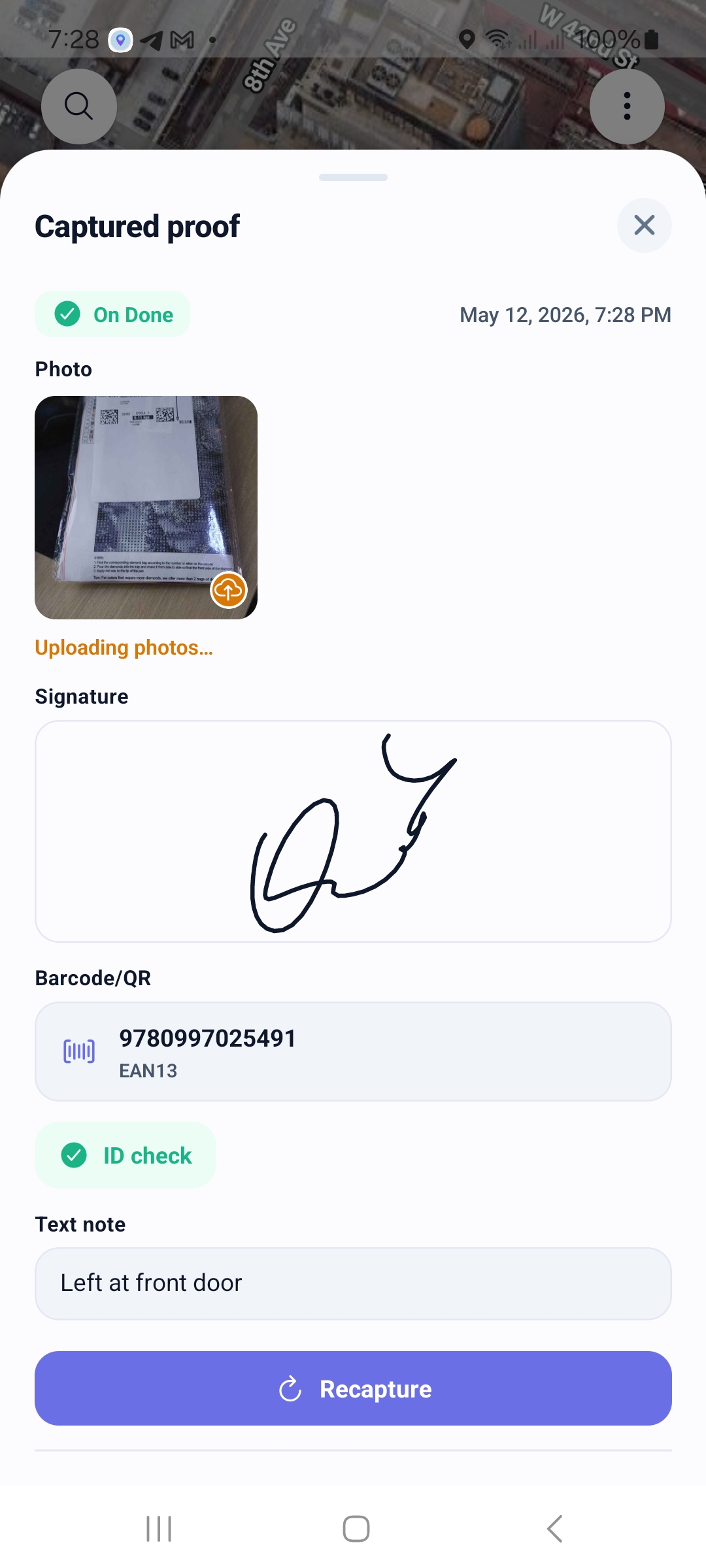 Proof of delivery captured: parcel photo, signature, EAN-13 barcode, ID check and free-text note